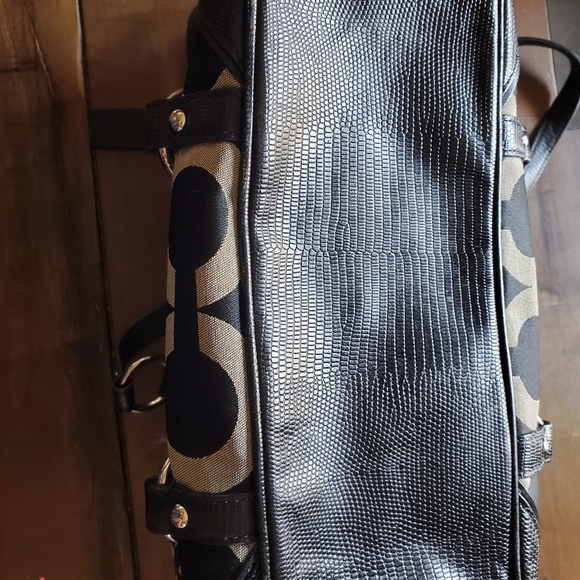 Authentic Coach Satchel - Picture 7 of 7